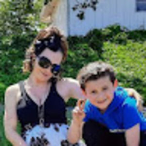 Meet your Posher, Ashley